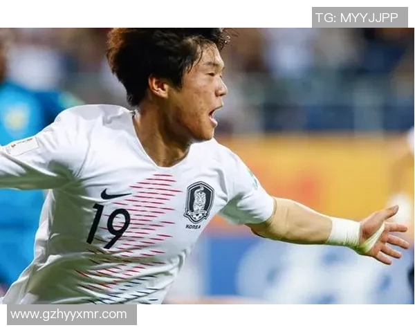 韩国女足球明星的时尚发型大揭秘引领潮流新风尚 韩国女足球明星的时尚发型大揭秘引领潮流新风尚